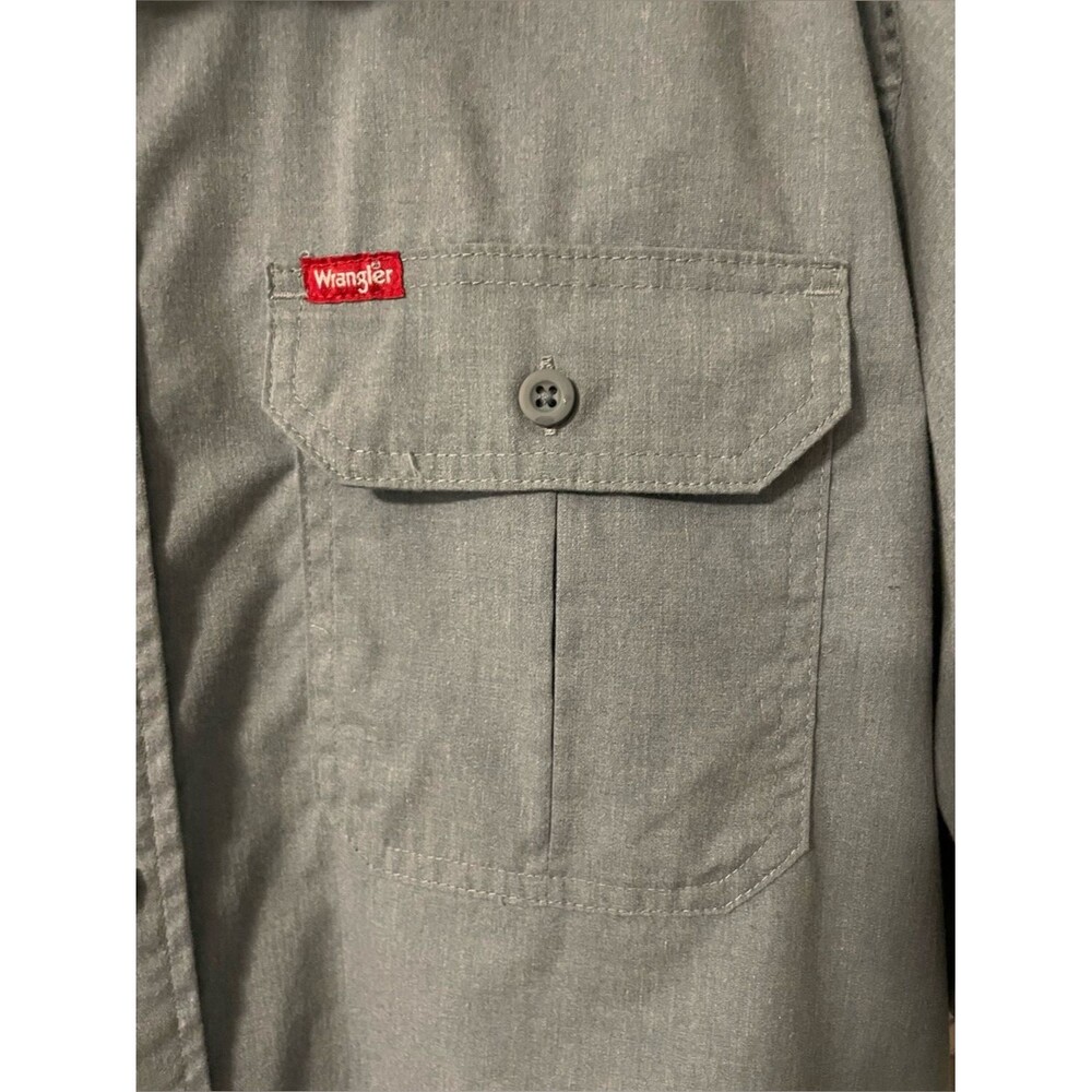 Wrangler Utility Button Front Work Shirt Gray Sage L Cotton Blend Short Sleeve - Picture 2 of 7